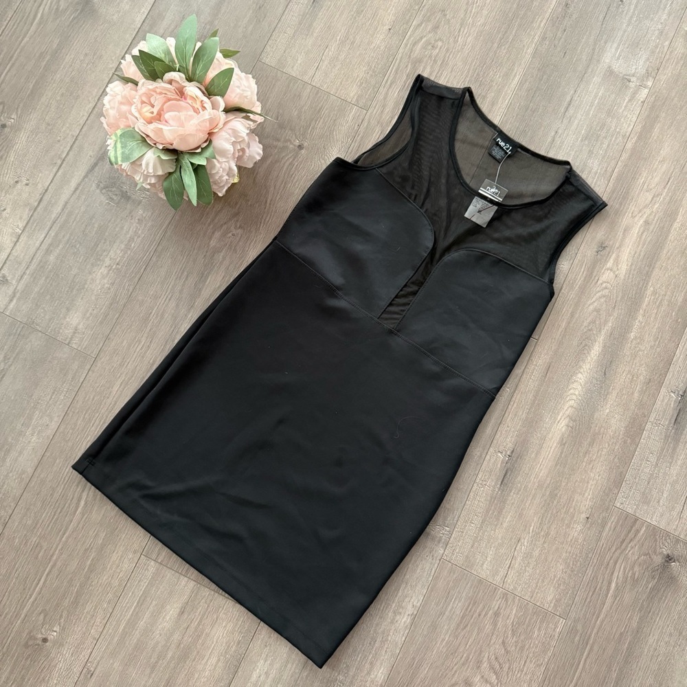 💐5 for $15💐 Rue 21 Black Mesh Sheer Plunge Neck Shift Dress - Picture 2 of 5